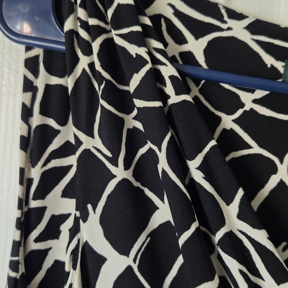 Lauren Ralph Lauren Black and White Patterned Maxi Skirt - Picture 8 of 14